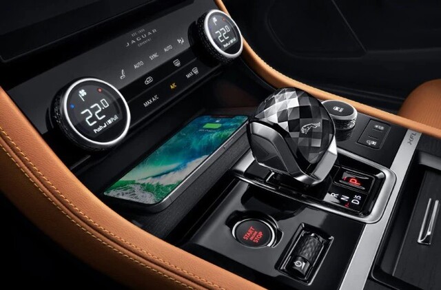 charging-1360-900_655-874982_680x450.jpg